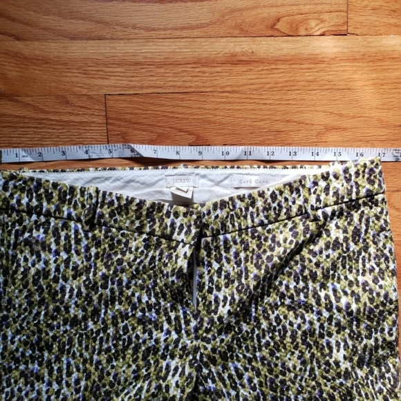 J. Crew cafe capri green textured leopard print pants women's Sz 8 - Picture 4 of 6